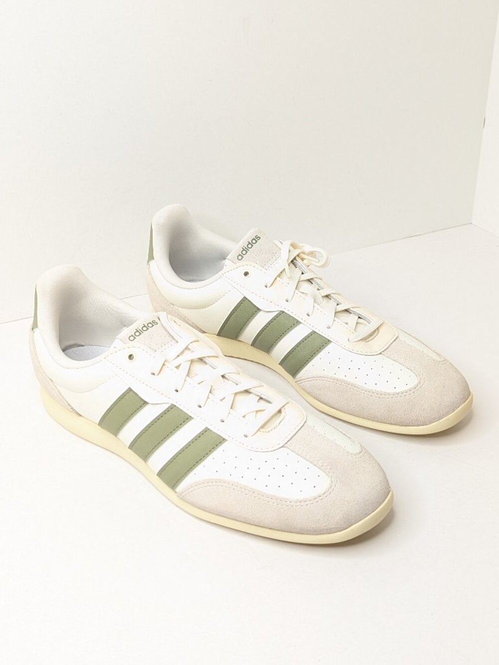 Adidas Barreda Lo Retro Sneakers White Olive Women's 11
